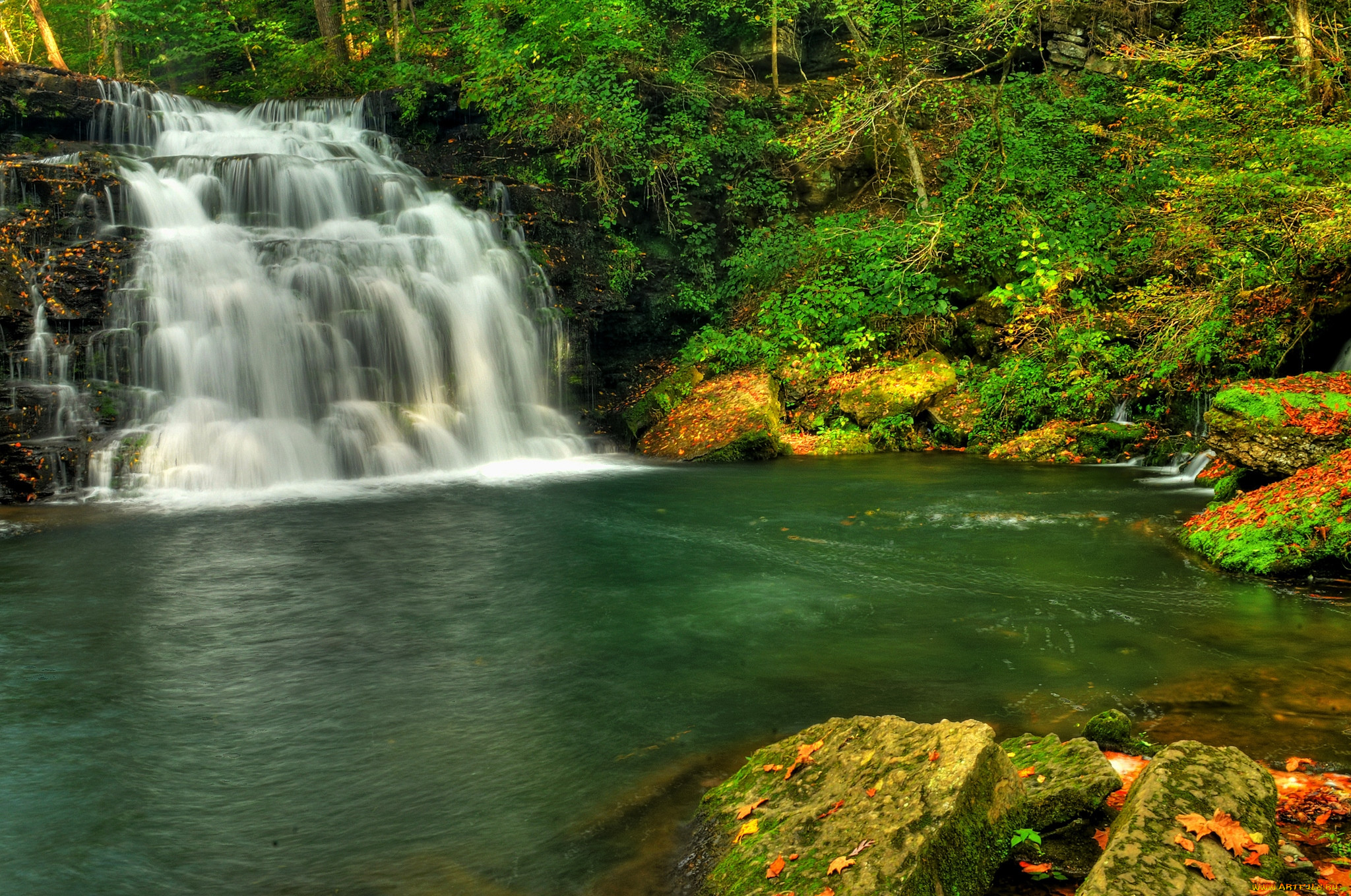 Обои красивые водопады. Манзара водопад. Водопад Саркырама. Живая природа водопады.